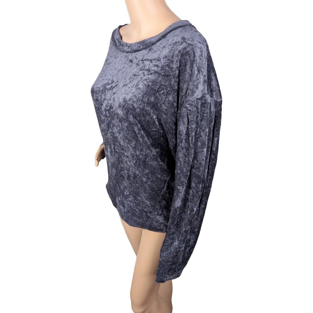 We The Free People Charcoal Crushed Velvet Puff Sleeve Boatneck Top S EUC - Picture 5 of 8